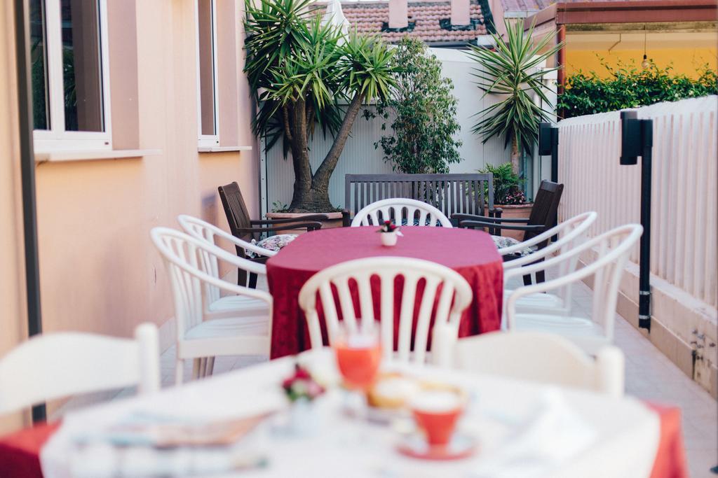 Roma Hotell Pineto Eksteriør bilde